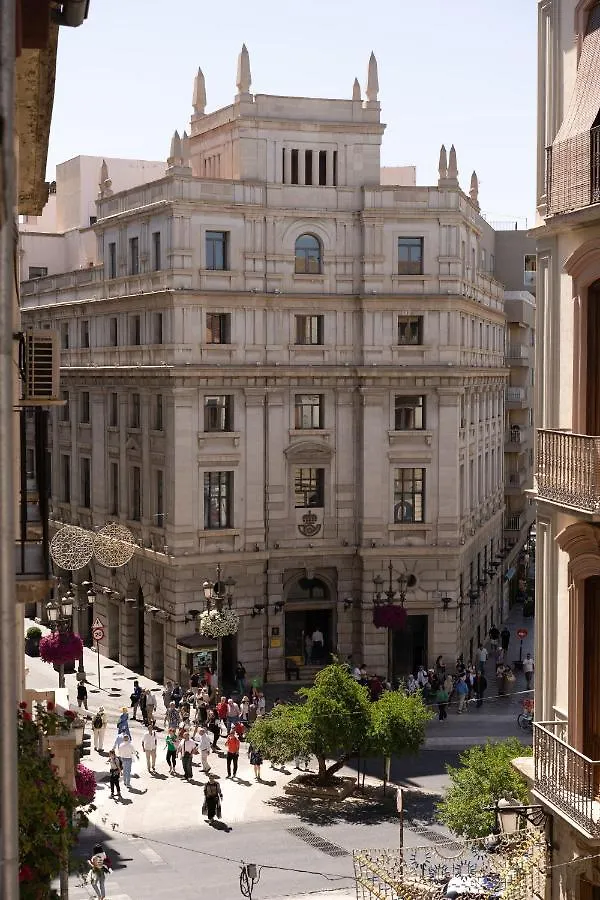Puerta Real Luxury Apartments Granada contacts